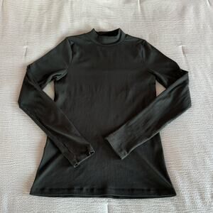 Athleta minimalist, gray, renew, mock top size medium
